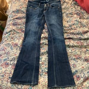 AE Artist stretch NEVER WORN boot/flair cut jeans in perfect condition like new